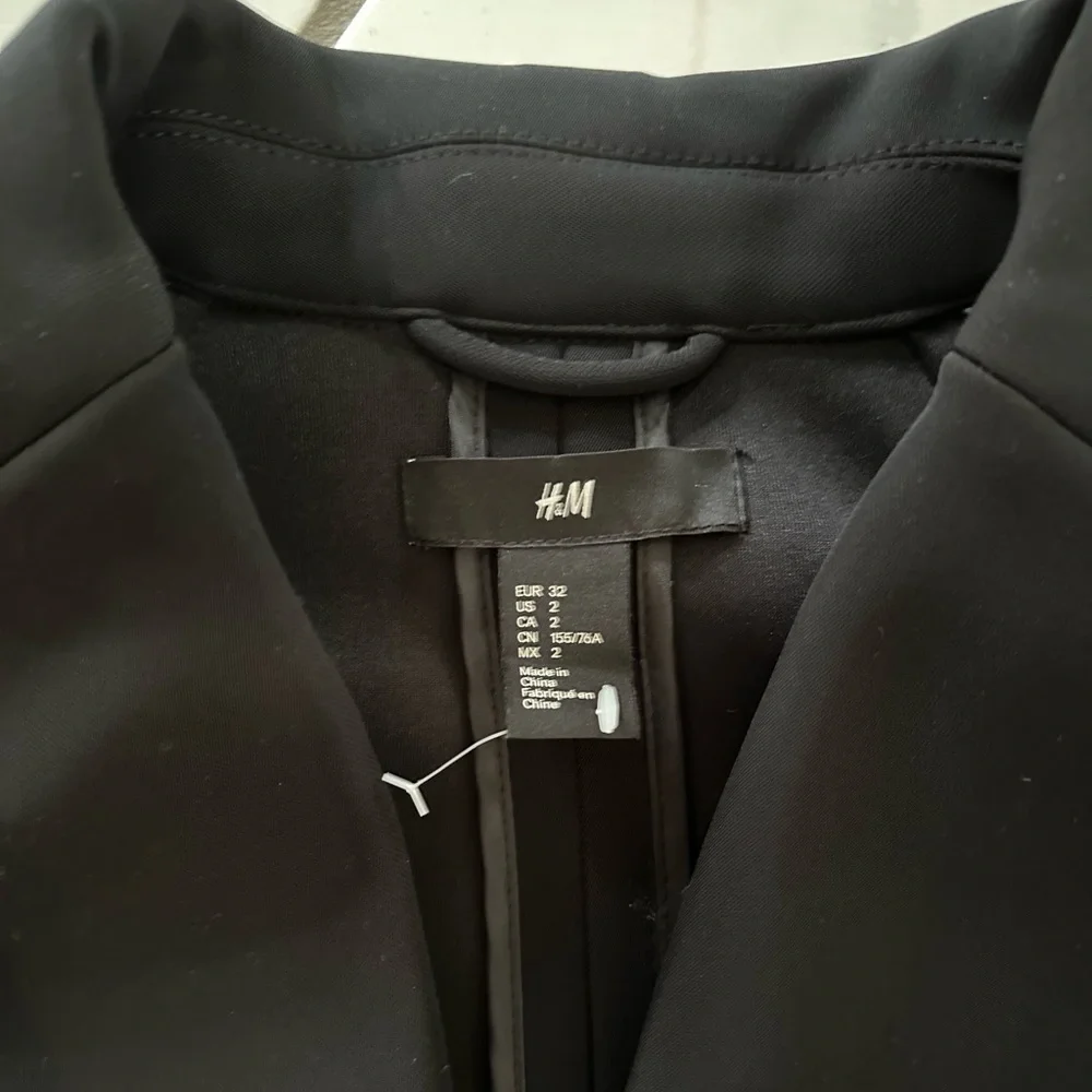 H&M blazer jacket - Picture 3 of 6